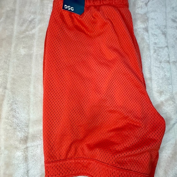 DSG Vibrant Red Men's Mesh Rec Athletic Shorts - Picture 3 of 3